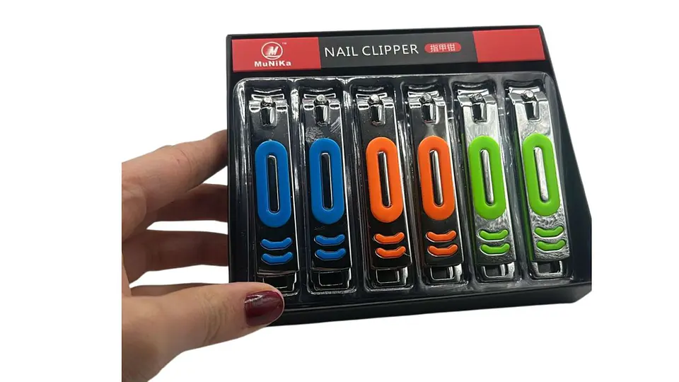 Set Cortauñas Colores Acero Inoxidable Manicure Familiar 6