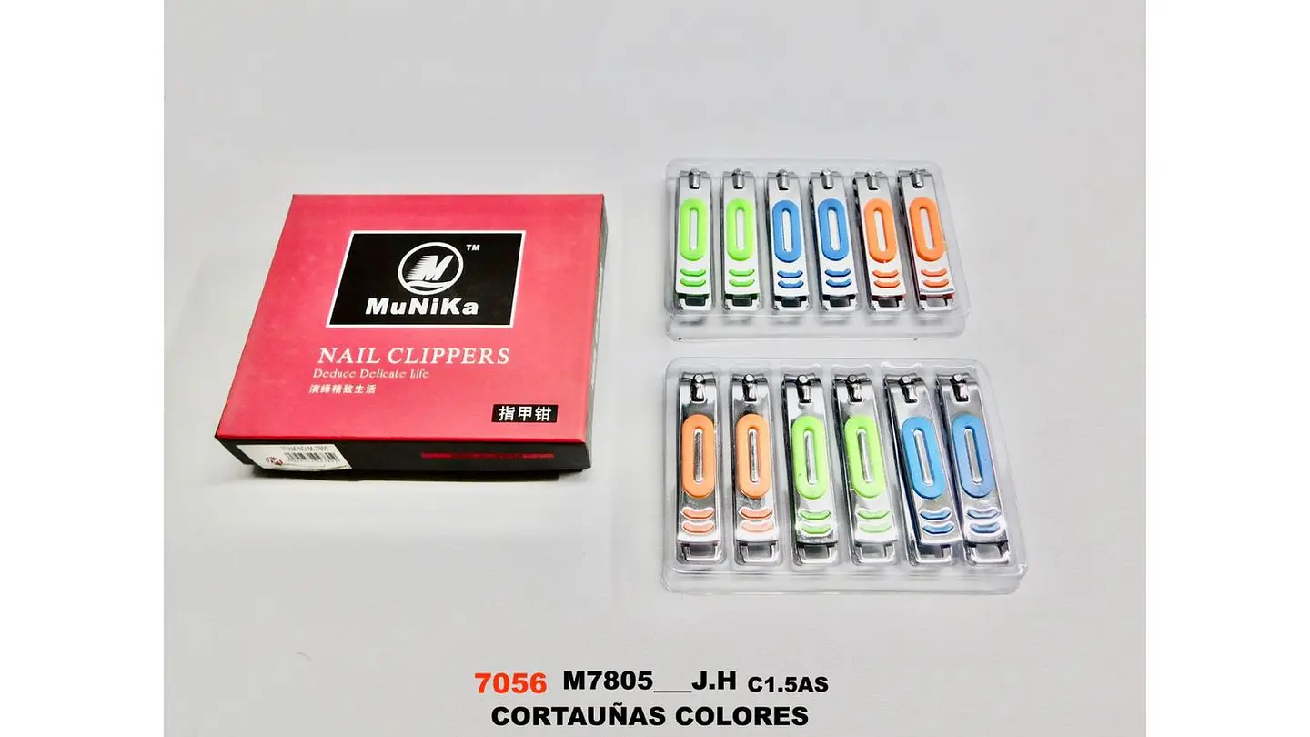 Set Cortauñas Colores Acero Inoxidable Manicure Familiar 8