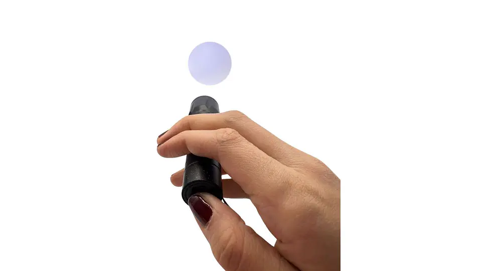 Linterna LED Recargable Con Estuche Verde Portátil 5