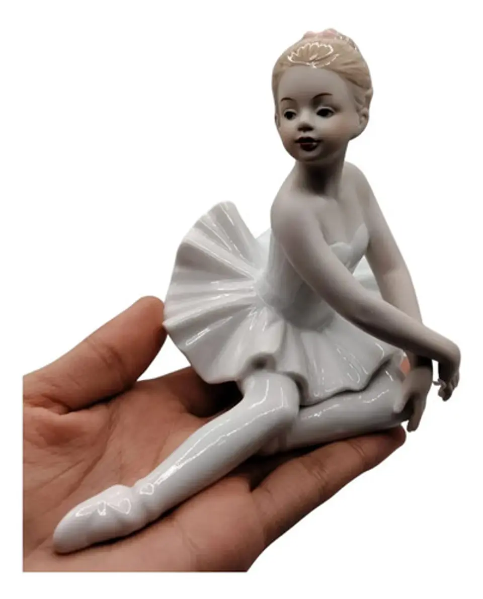 Figura Artística De Bailarina En Porcelana Blanca Premium 4