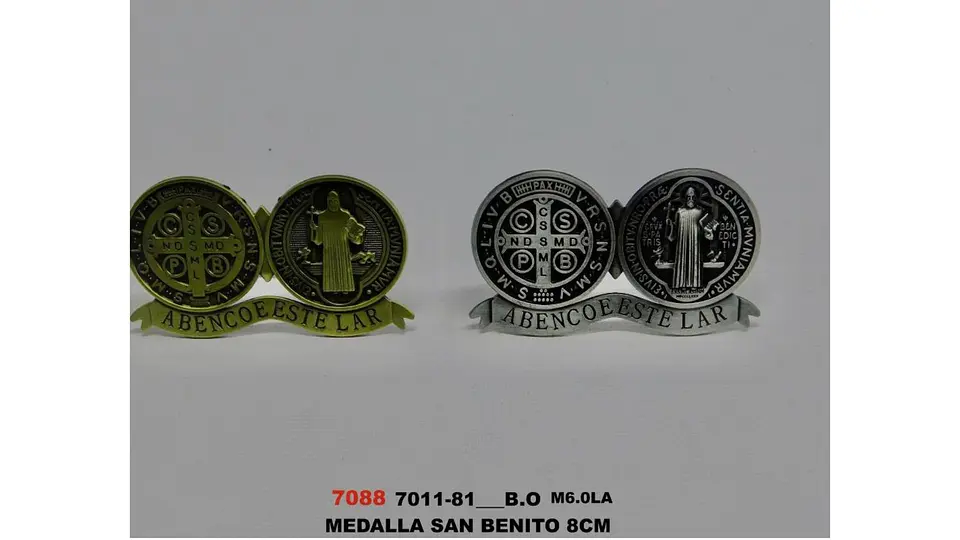 Medalla San Benito Decorativa de Mesa 8 cm Dorada 8