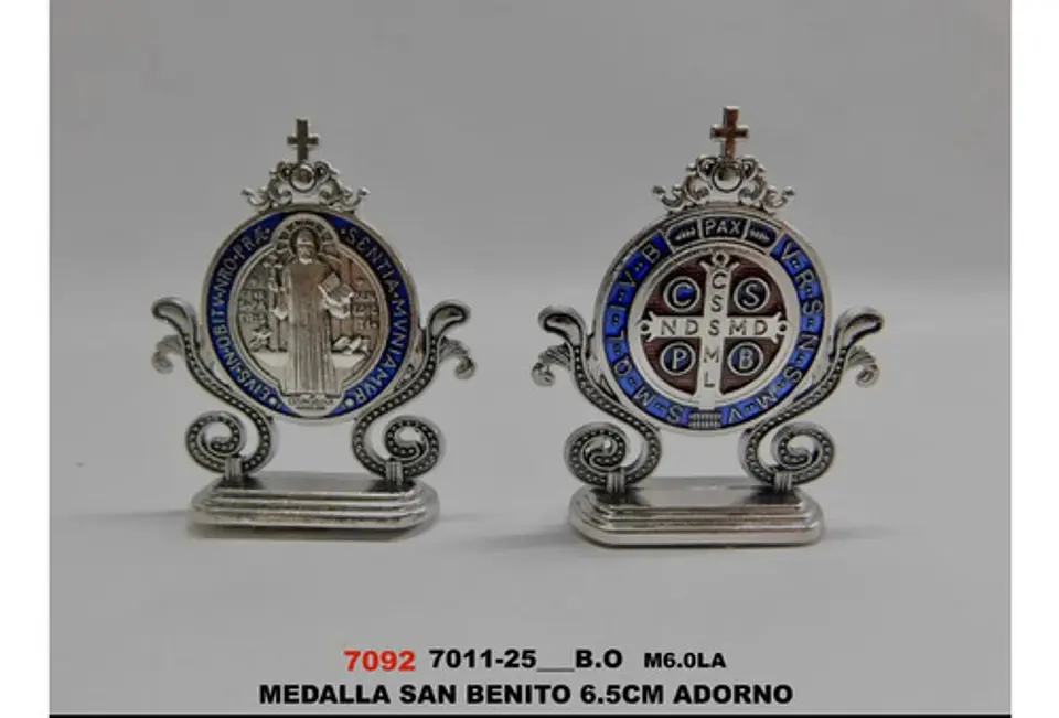 Medalla Católica San Benito Decorativa Para Escritorio 9