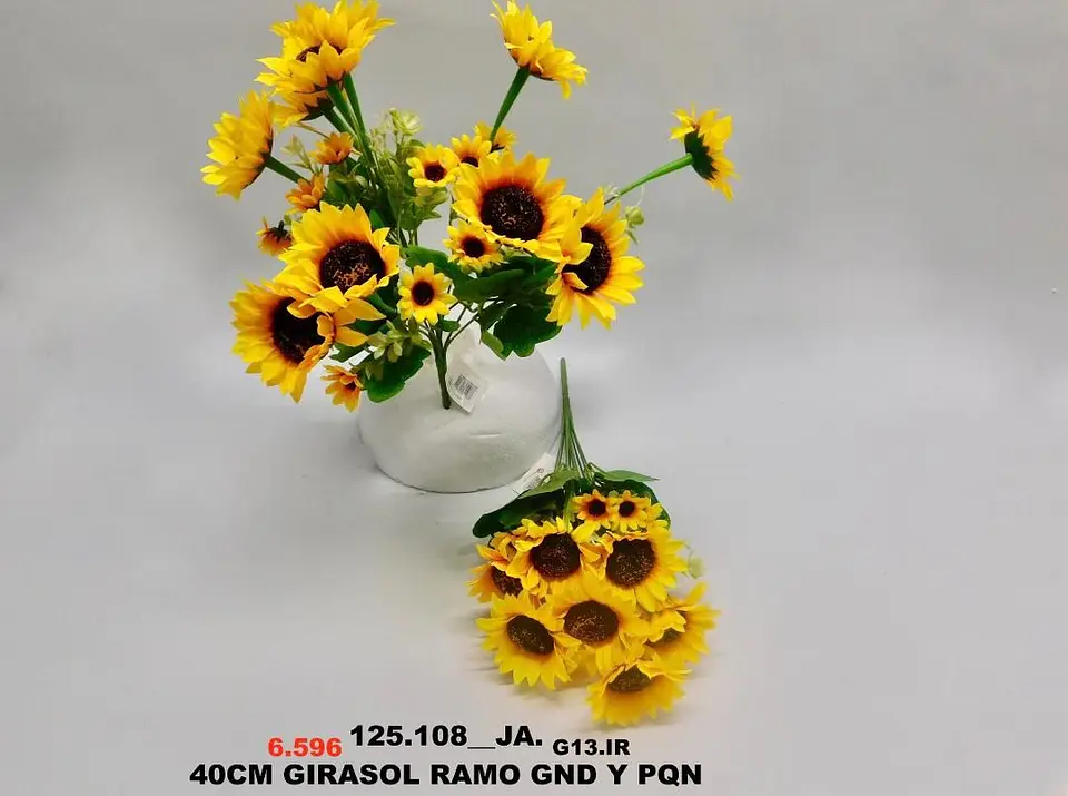 Ramo de Girasoles Artificiales Realistas con Follaje Premium Decorativo 6