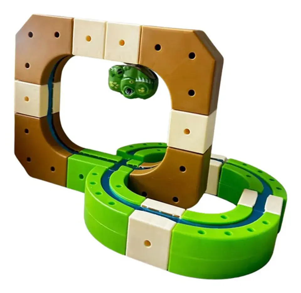 Pista Magnética De Dinosaurio Infantil Con Tren Y Circuito 4