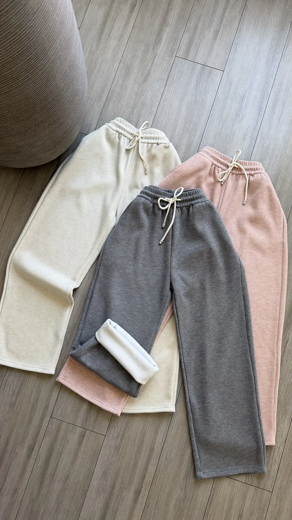 Pantalón de buzo con polar 5