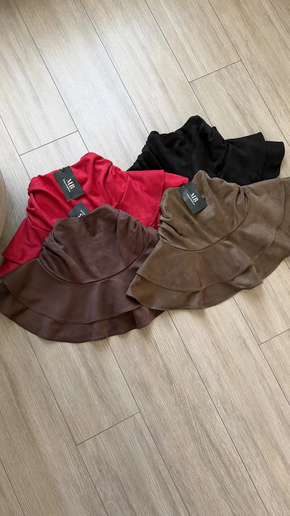 Falda short simil gamuza  6