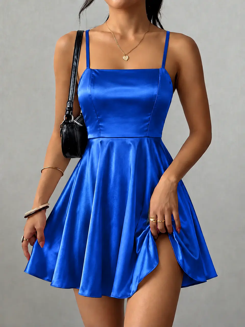 Vestido satinado acampando  5