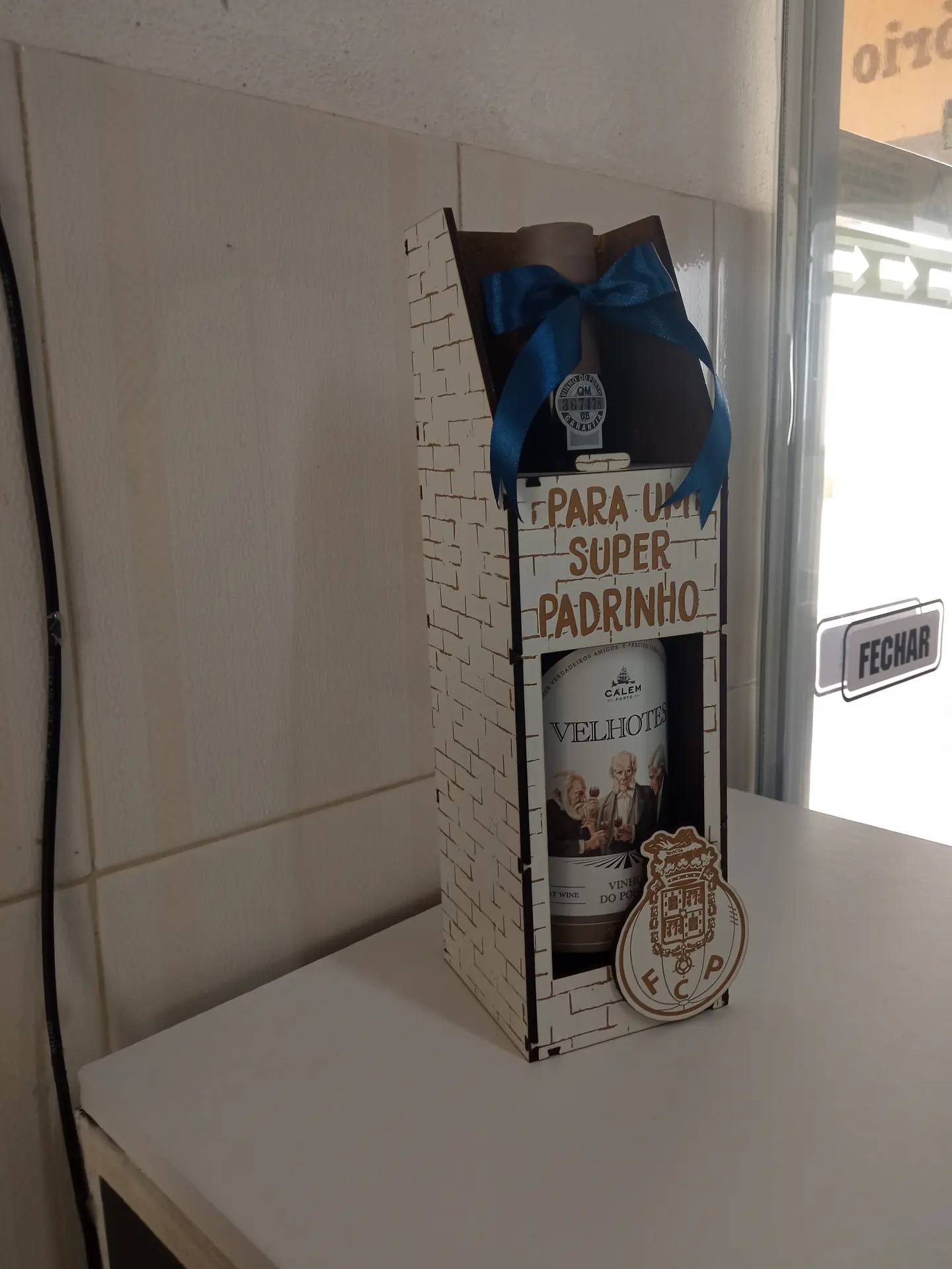 Caixa Vinho Super Padrinho  2