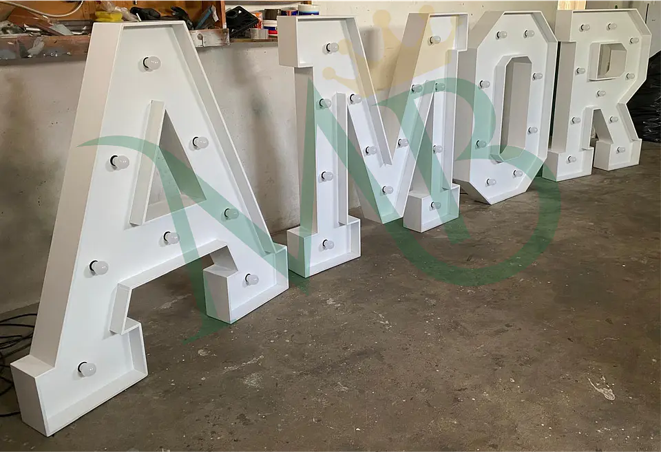 Letras Luz AMOR 3