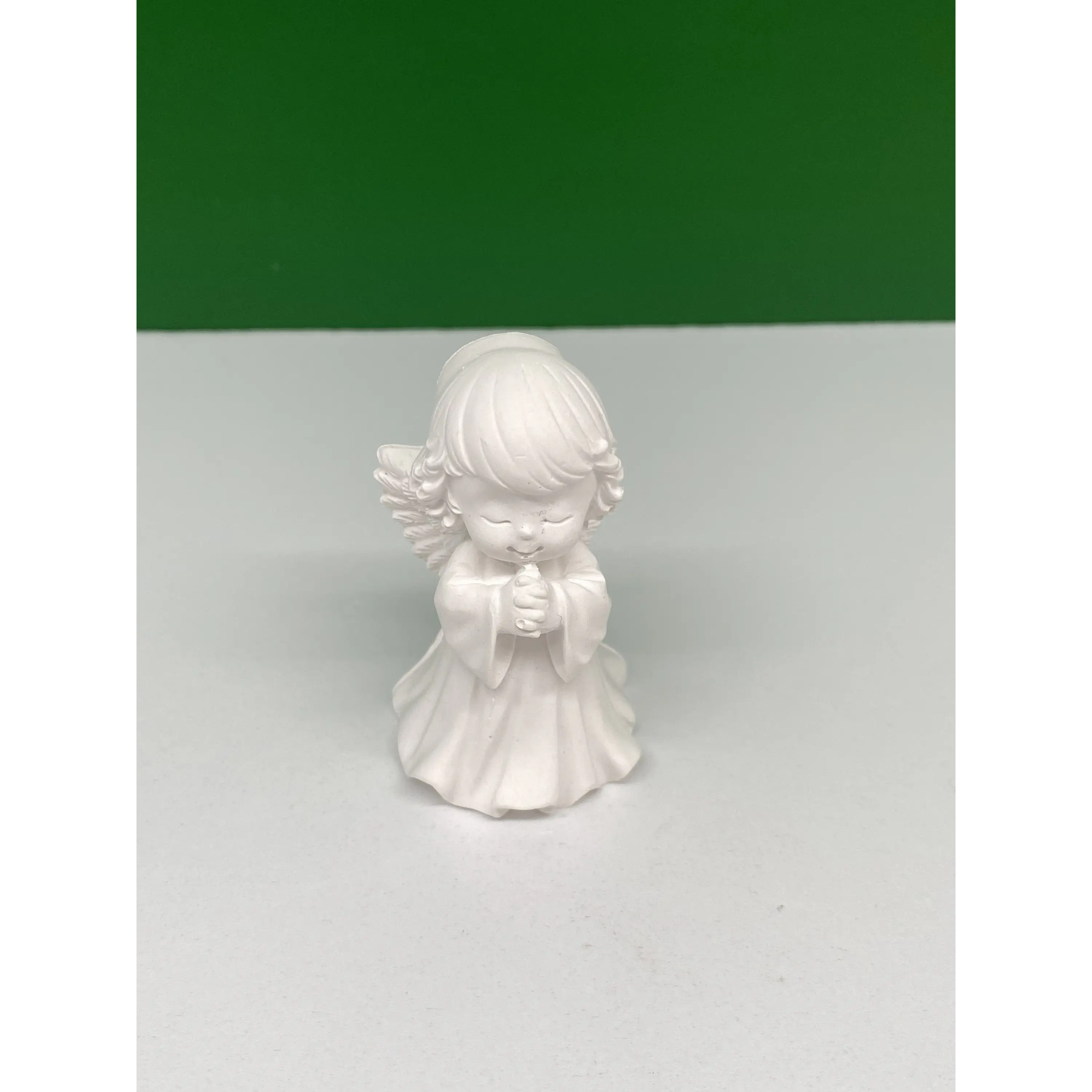 Anjo em Oração em Gesso Perfumado 2