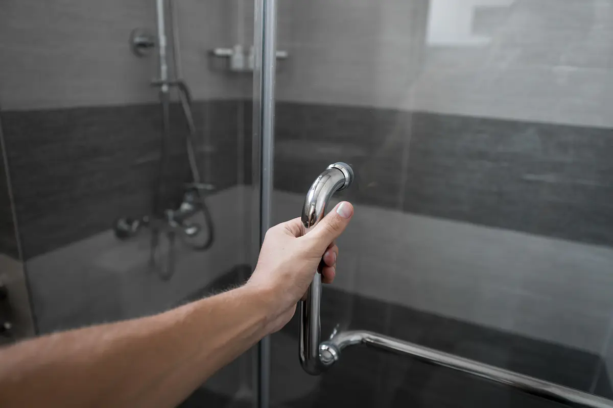 Instalación de Shower Door
