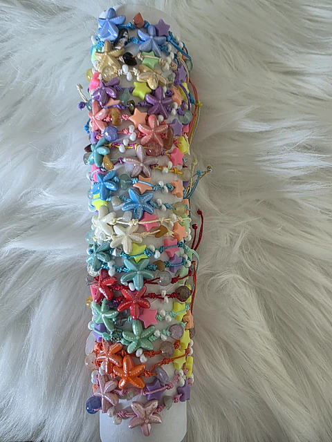 Pulseira de cordão formato estrela