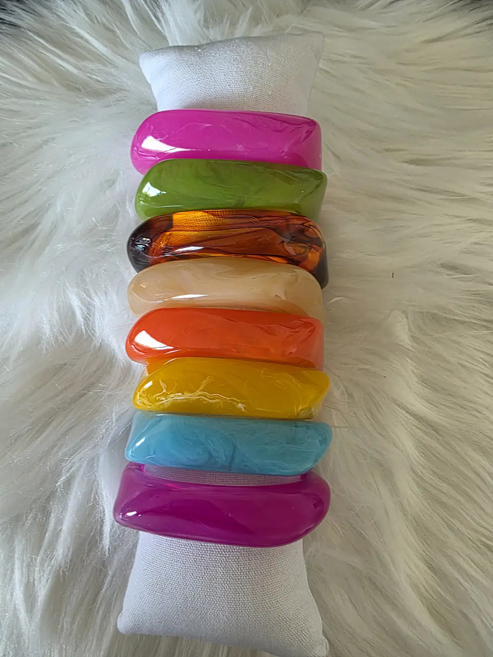 Pulseiras Grossas em acrílico várias cores 1