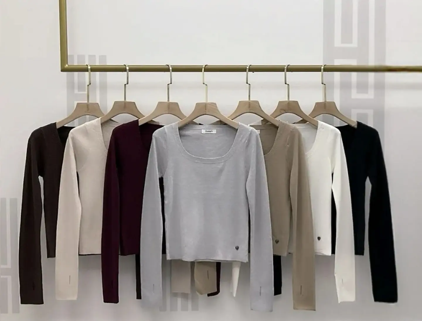 Blusa malha fina decote quadrado 1