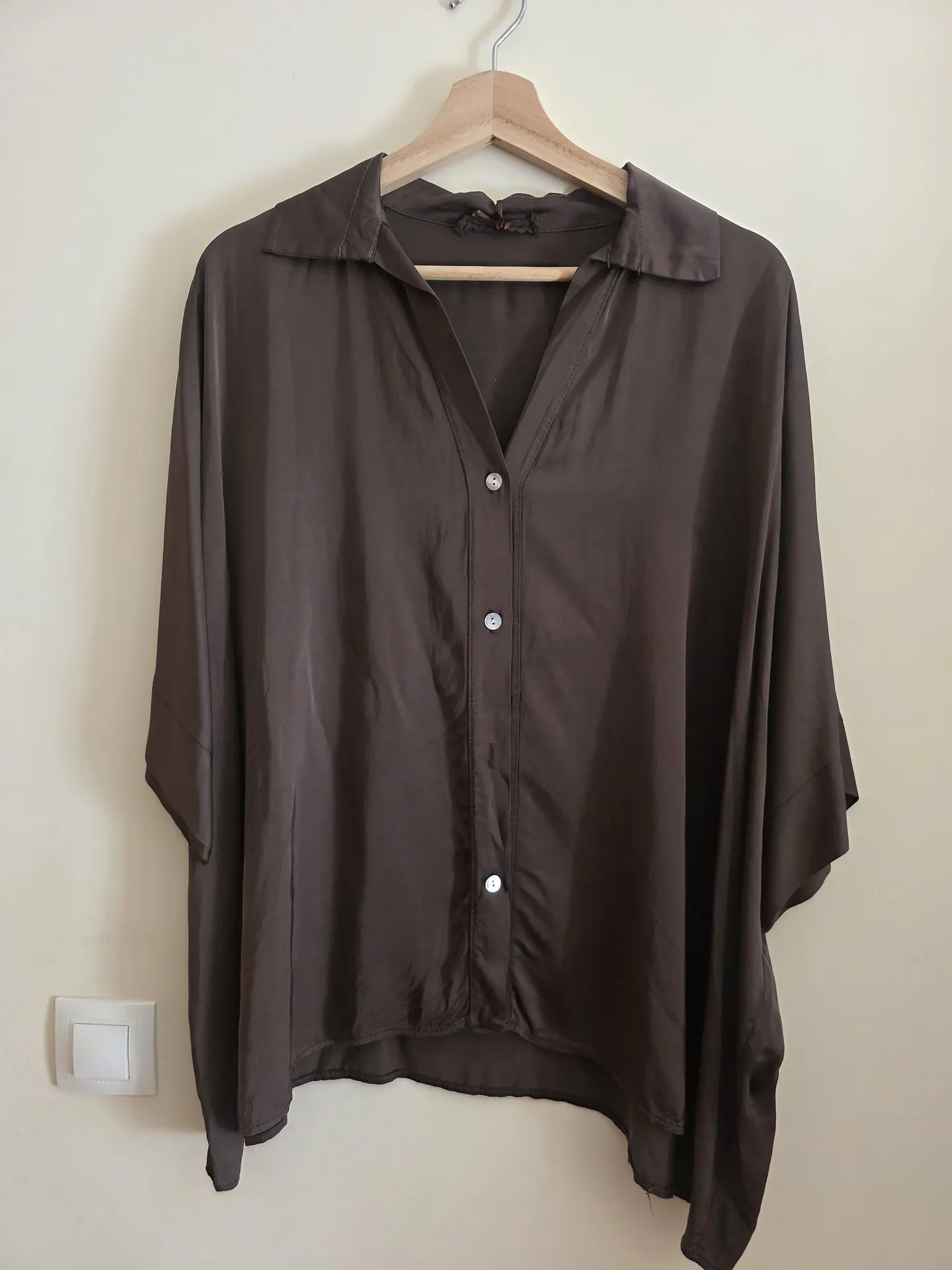 Camisa acetinada 1