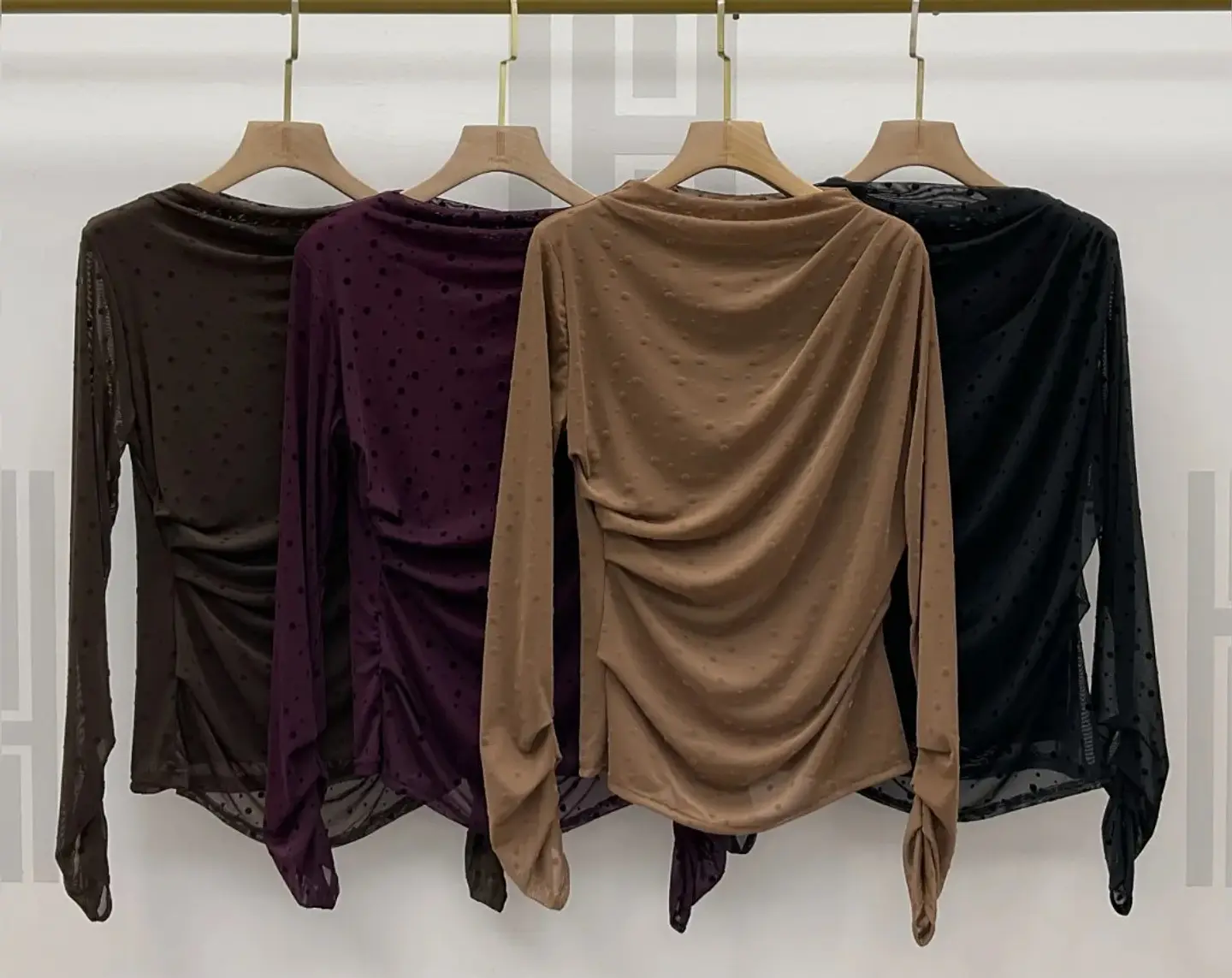 Blusa forrada com manga transparente 1