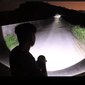 Linterna Led Con Batería Lateral