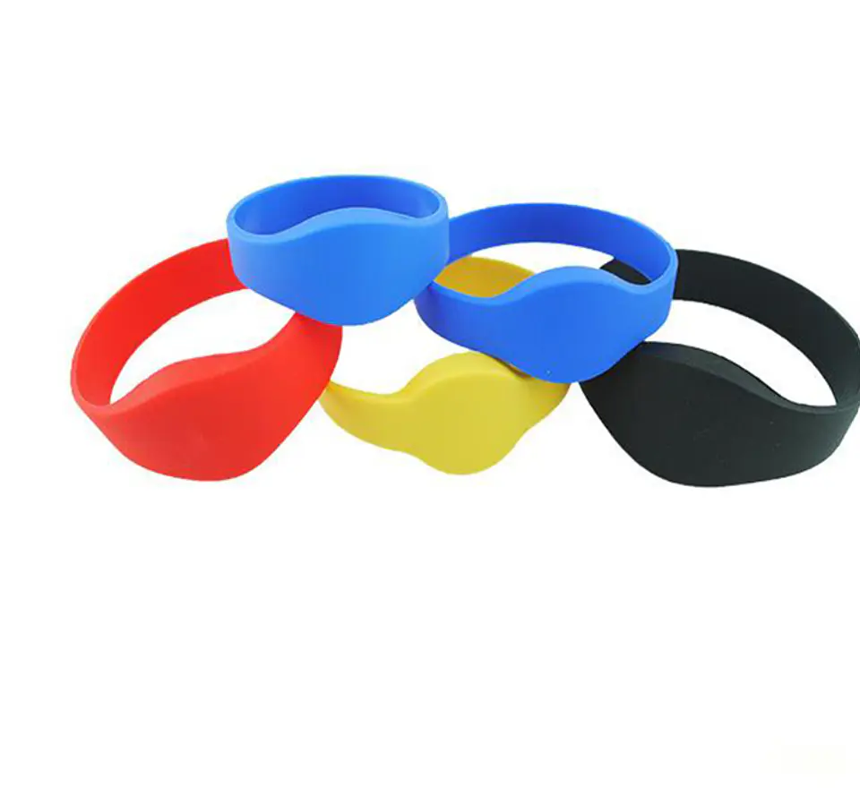 Pulsera RFID 125 kHz de Silicona Resistente al Agua 2