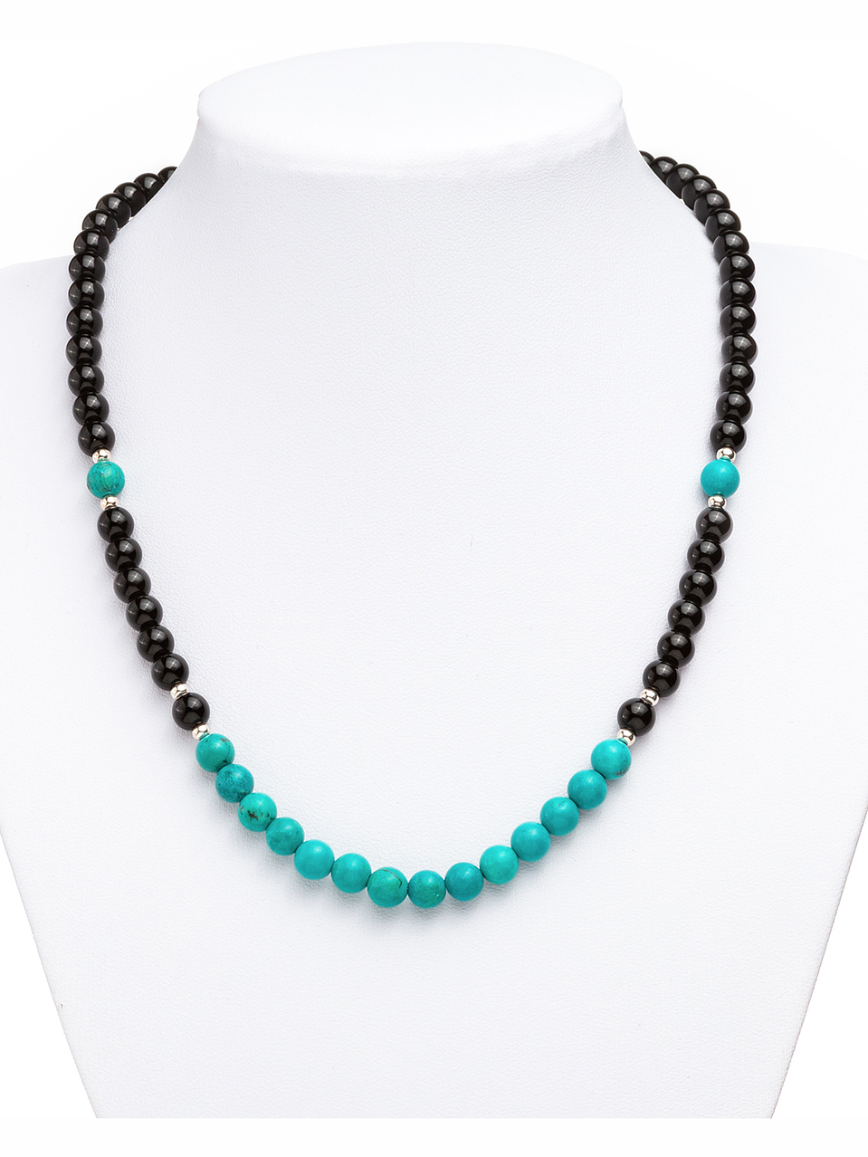 Collar de ónix, turquesa y detalles de plata 2