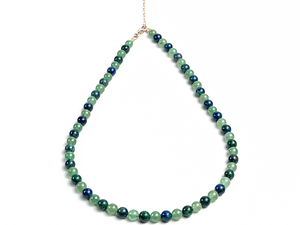 Collar de jade verde y azurita