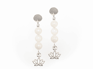 Aros flor de loto de plata y piedra luna