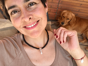 Collar de piedras ónix y dije de plata