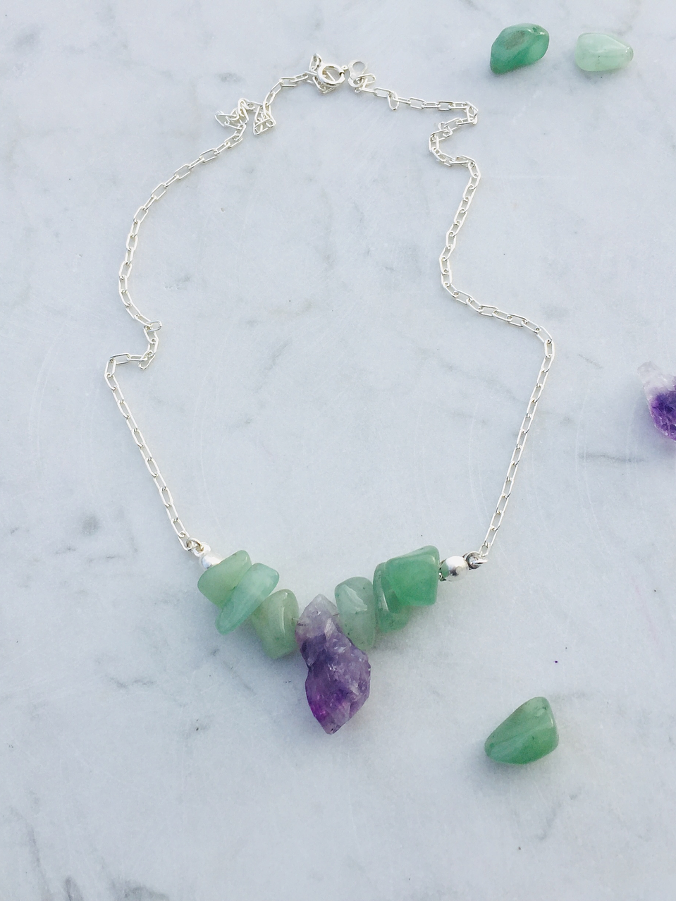 Cadena de plata 980 amatista y jade verde 4