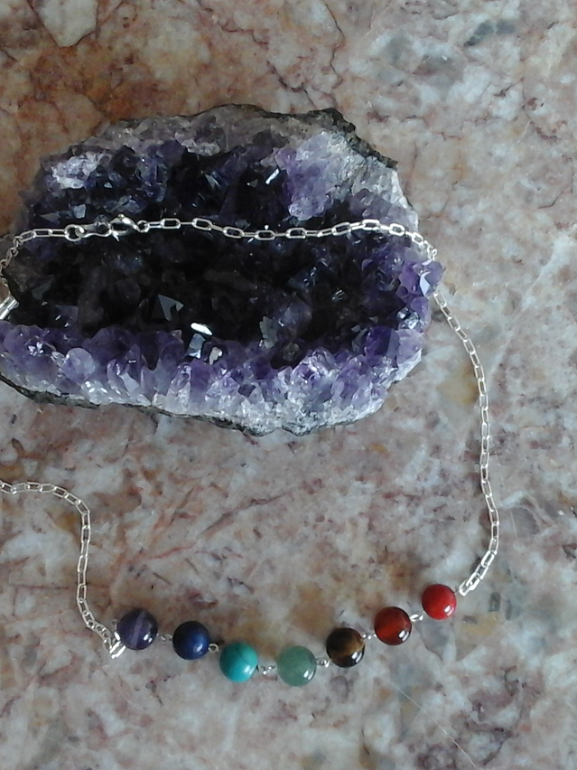 Cadena plata con piedras de los 7 chackras 3
