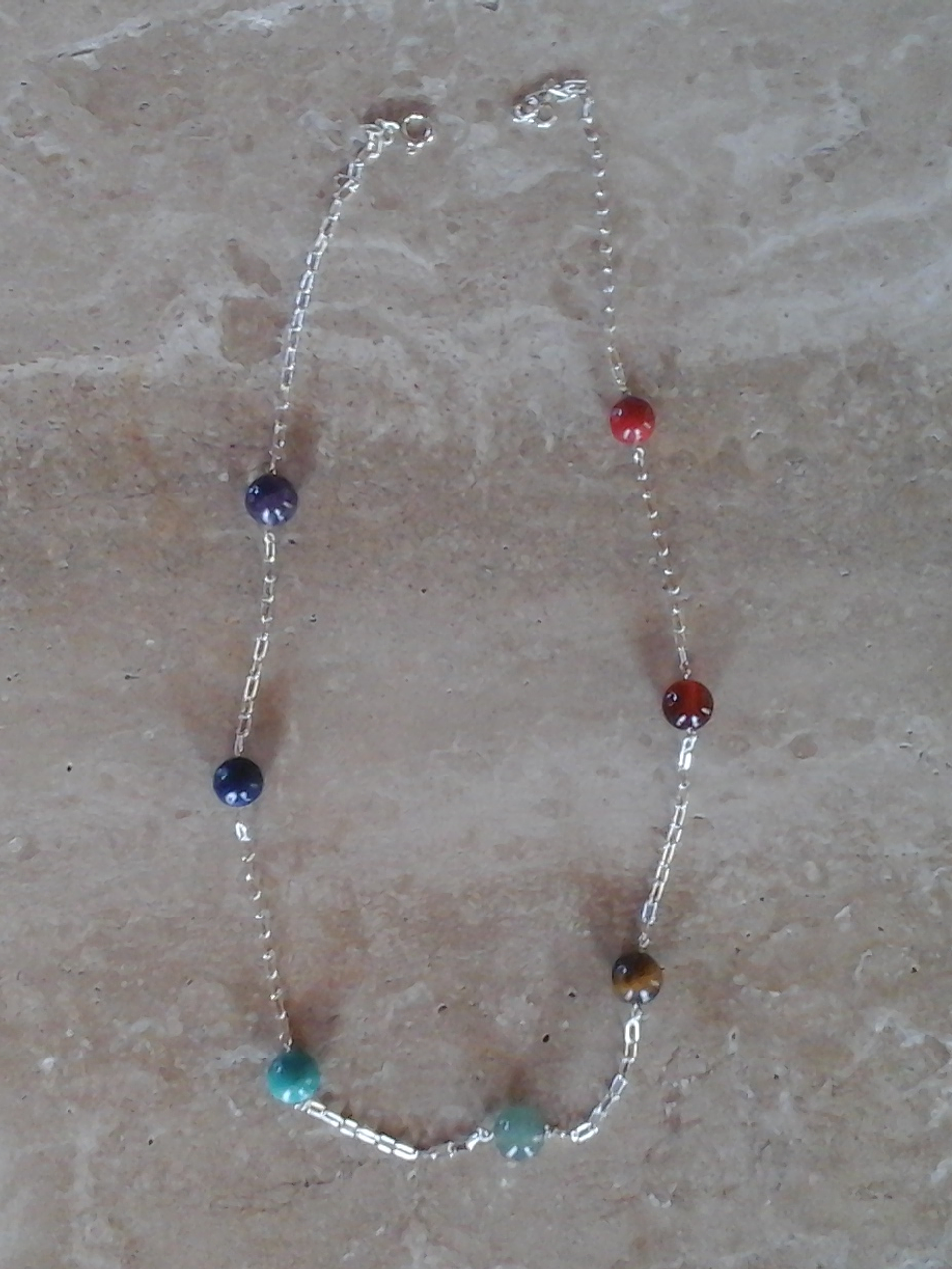Cadena de plata con piedras de los 7 chakras 4