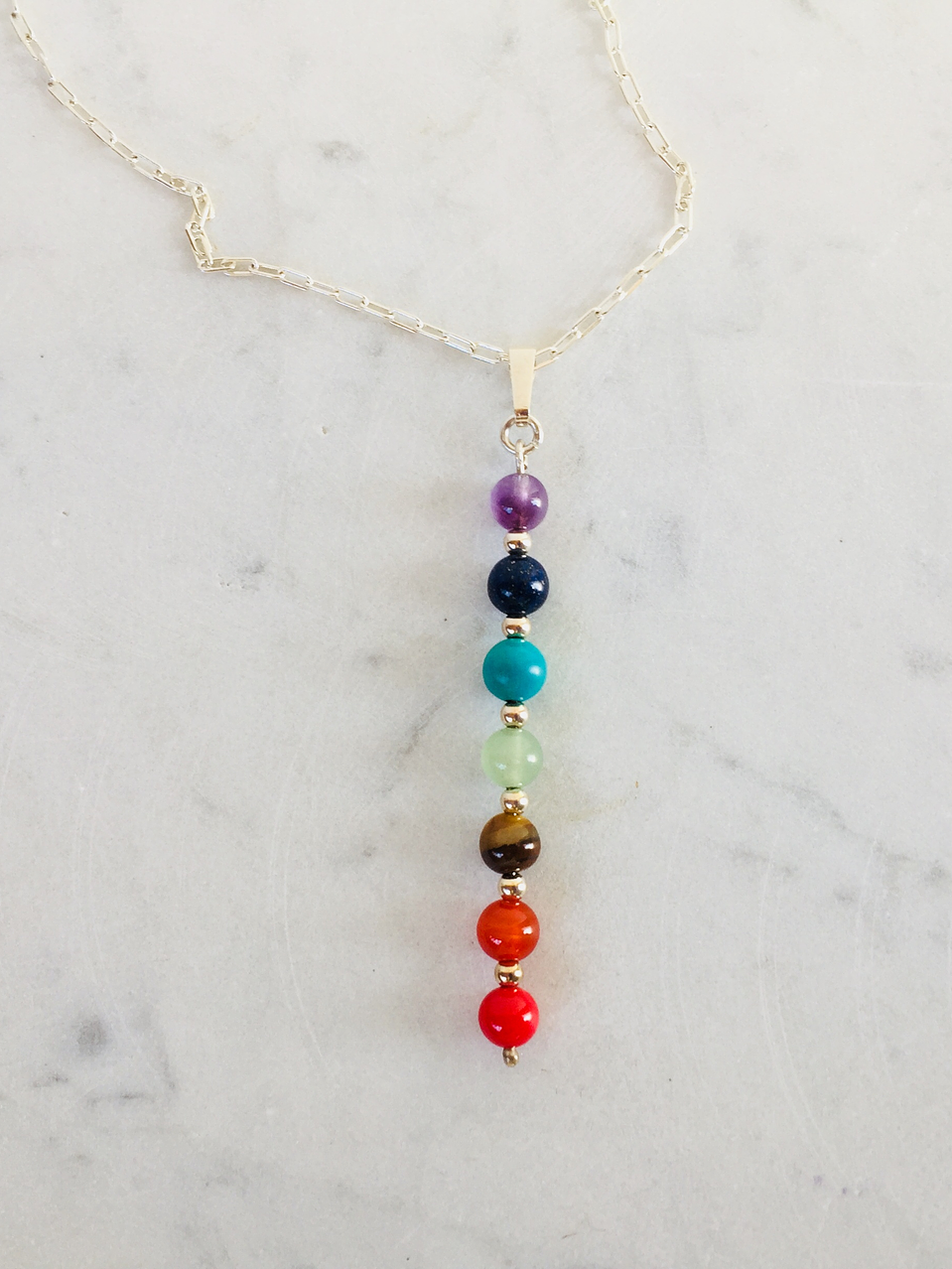 Cadena de plata con colgante de piefras de los 7 chakras 3