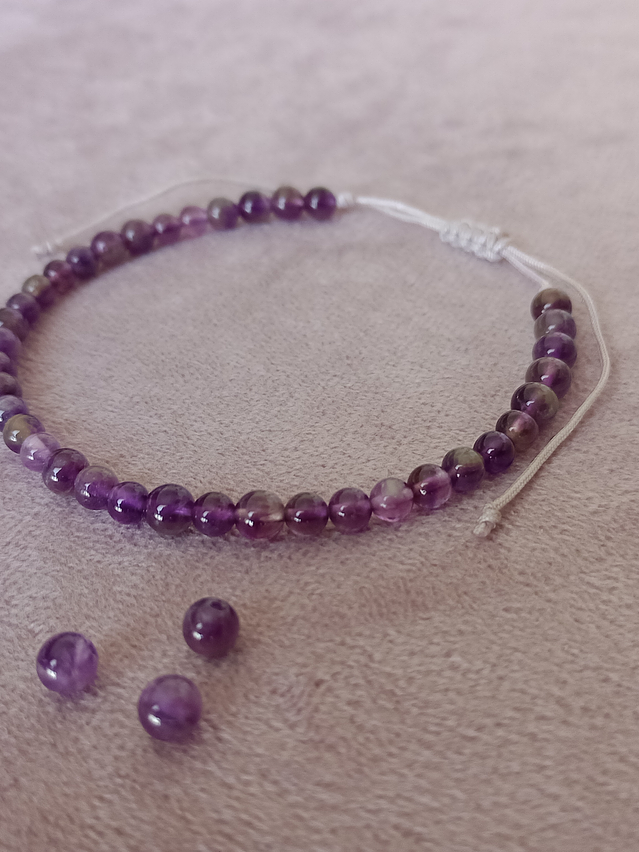 Tobillera regulable de piedras amatista 1