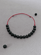 Pulsera hilo rojo regulable de piedras turmalina - Miniatura 2