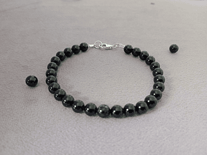 Pulsera de piedras turmalia