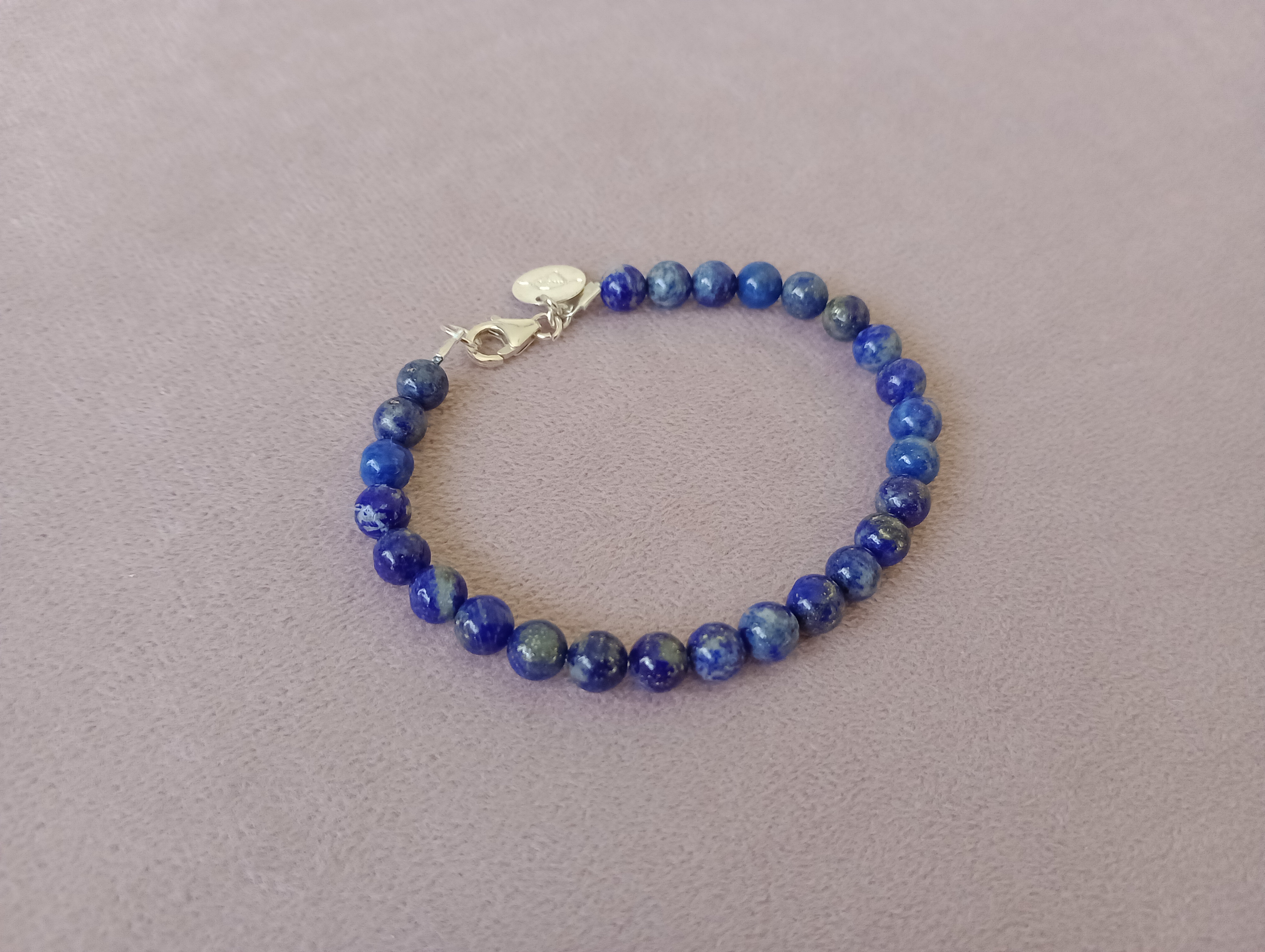 Pulsera de piedras lapislázuli