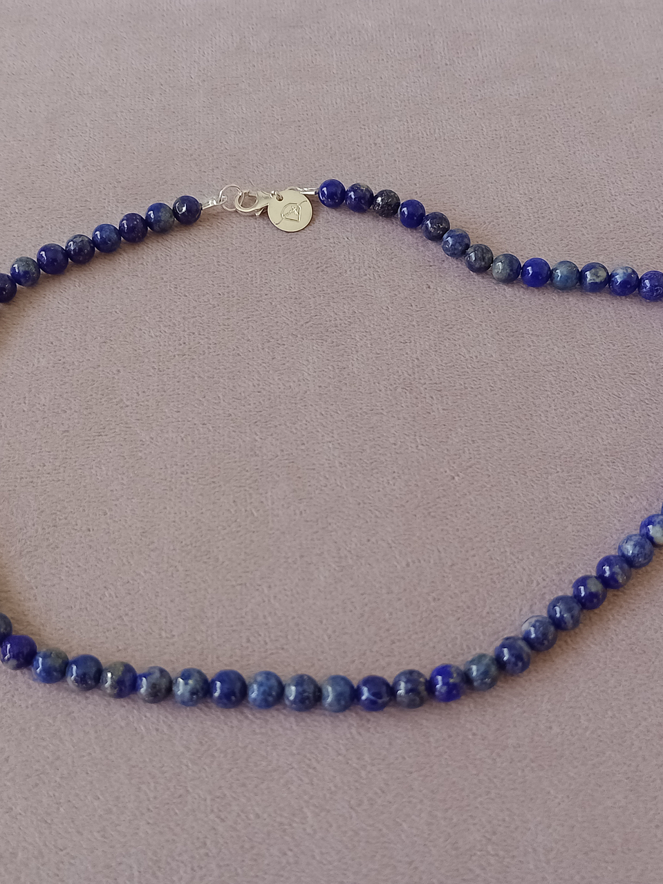 Collar clásico de piedras lapislázuli 2