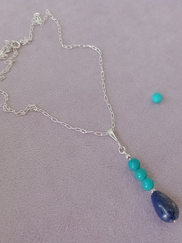 Cadena de plata y colgante de piedras turquesa y lapislázuli  4