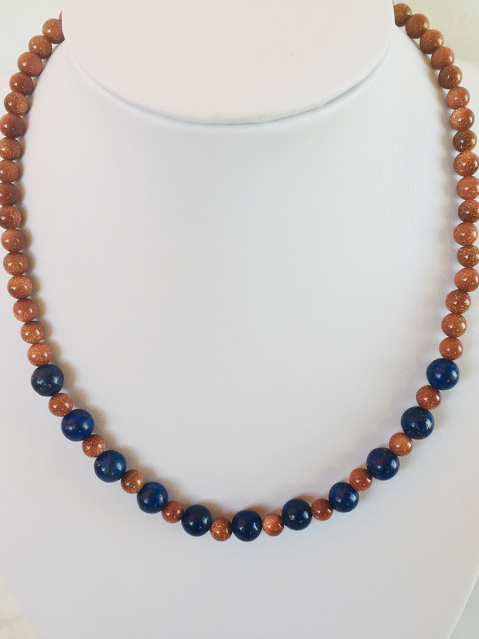 Collar de piedras del sol y lapislazuli 3