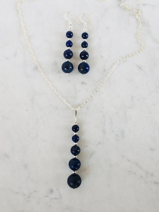 Cadena y colgante de piedras lapislazuli 3