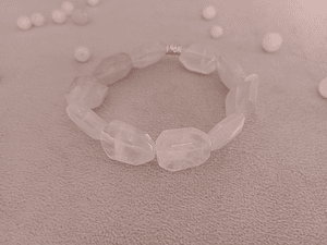 Pulsera de hilo elástico de cuarzo rosa