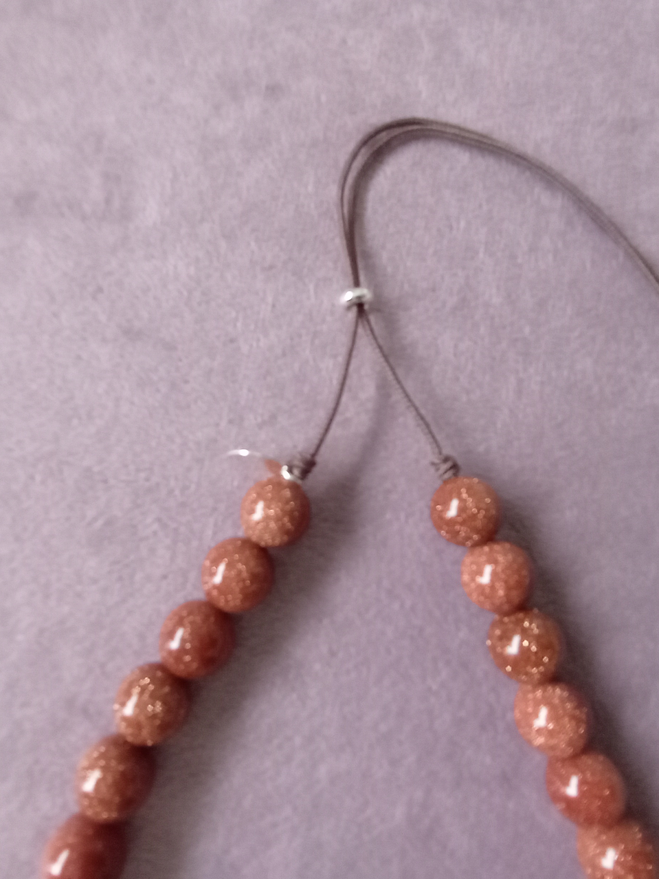 Conjunto de collar de hilo regulable y aros de piedra del sol 8