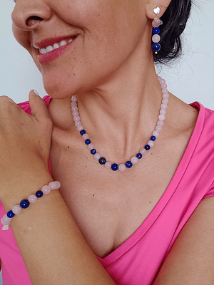 Conjunto de collar, aros y pulsera de cuarzo rosa y lapislázuli