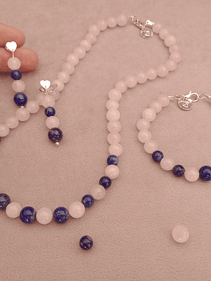 Conjunto de collar, aros y pulsera de cuarzo rosa y lapislázuli