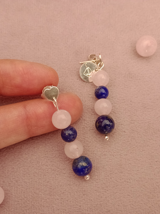 Conjunto de collar, aros y pulsera de cuarzo rosa y lapislázuli 8