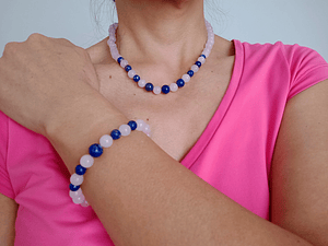 Conjunto de collar y pulsera de piedras cuarzo rosa y lapislázuli