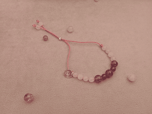 Pulsera de hilo regulable de cuarzo rosa y amatista