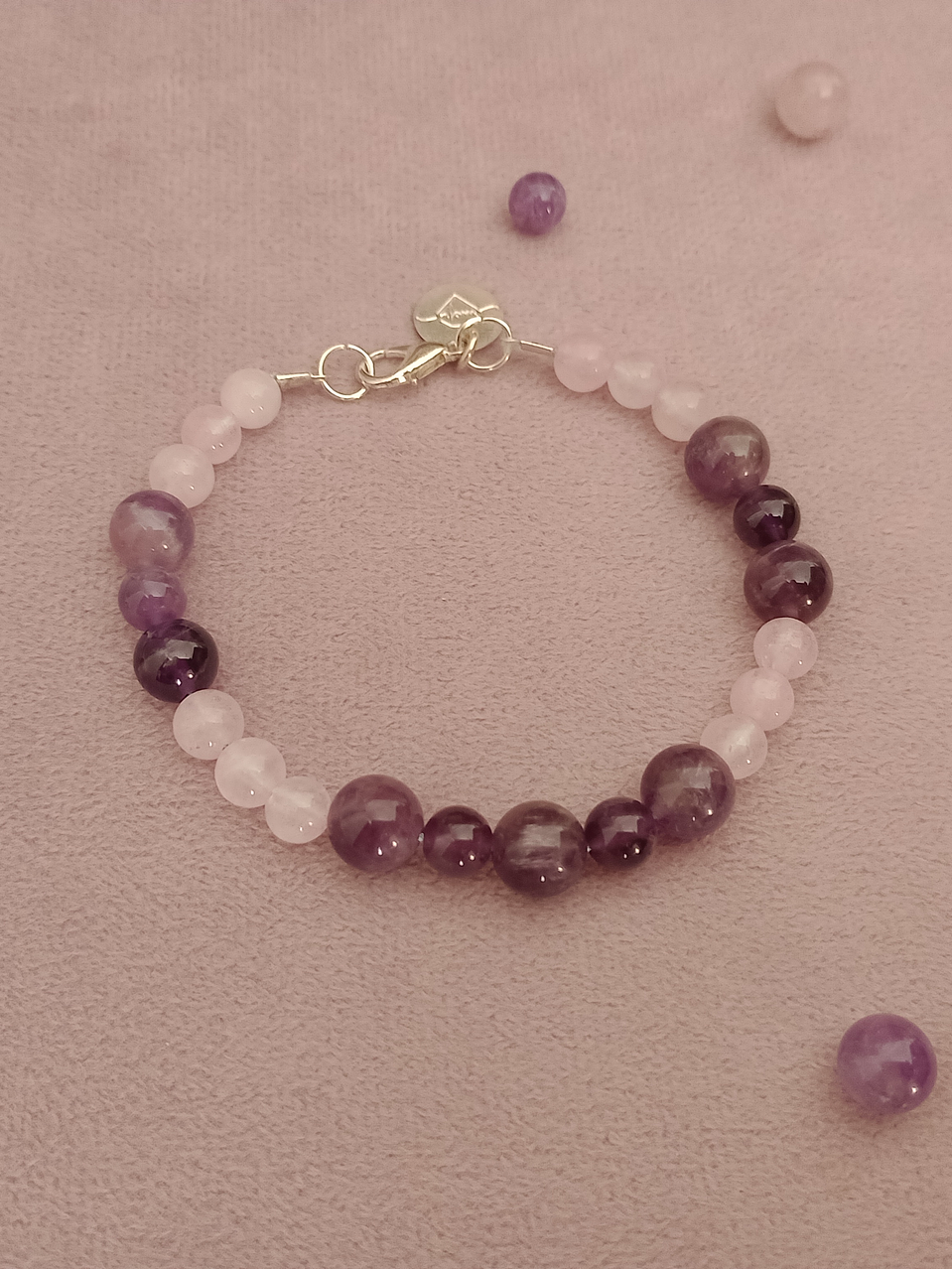 Pulsera de piedras cuarzo rosa y amatista 3