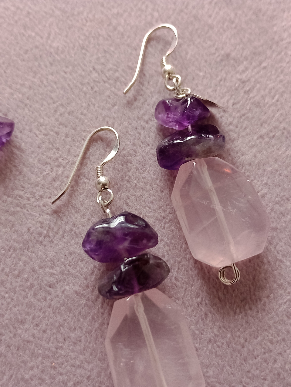 Aros de piedras amatista y cuarzo rosa 4