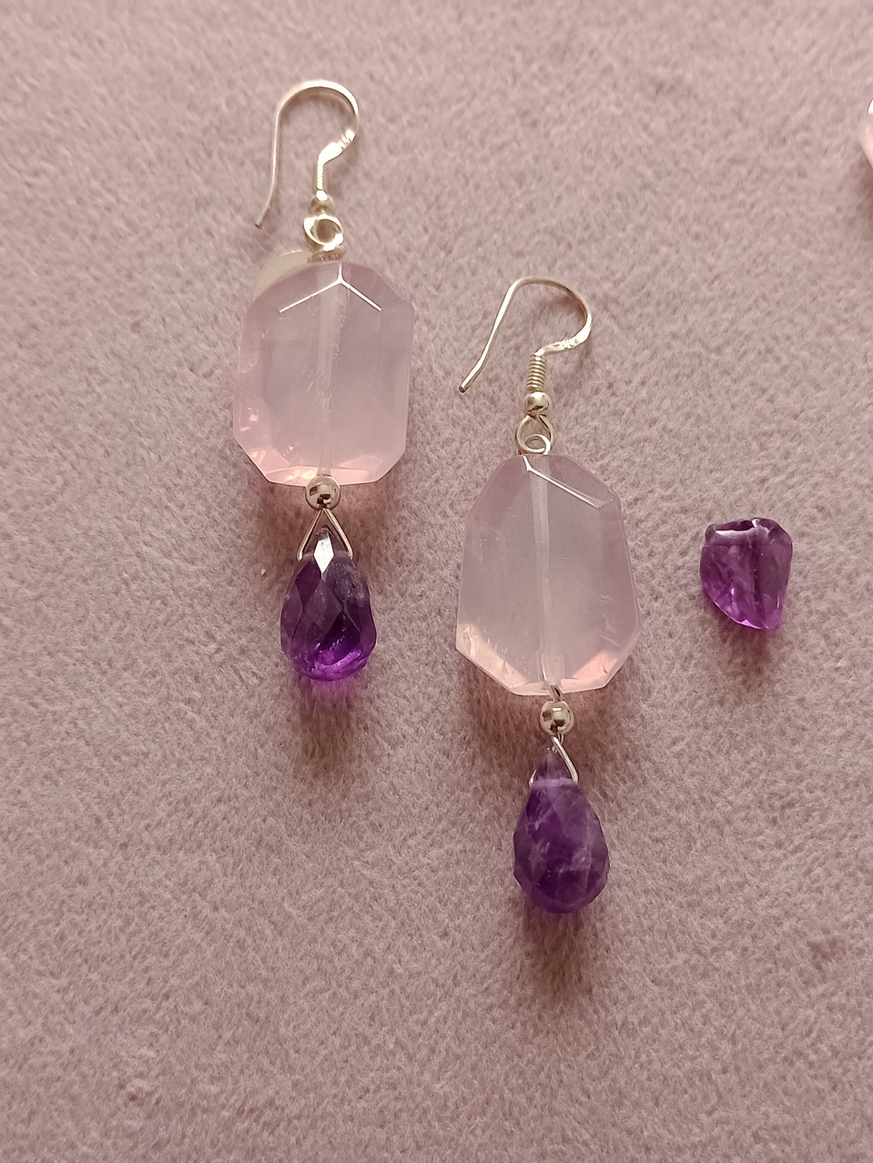 Aros de piedras amatista y cuarzo rosa 3