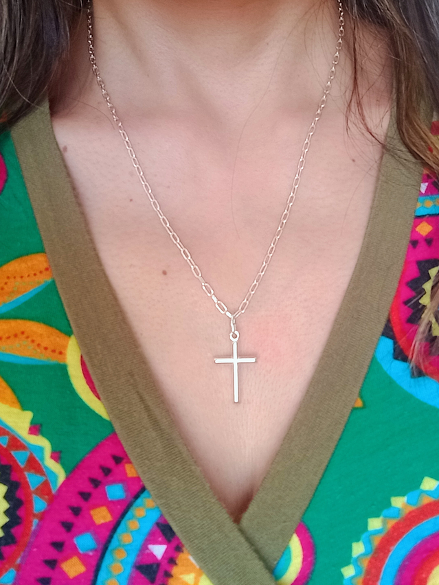 Cadena y cruz de plata 1