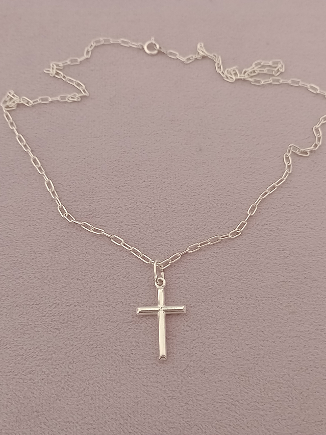 Cadena y cruz de plata 7